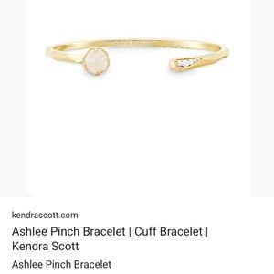 NWT Kendra Scott Ashlee Pinch Bracelet